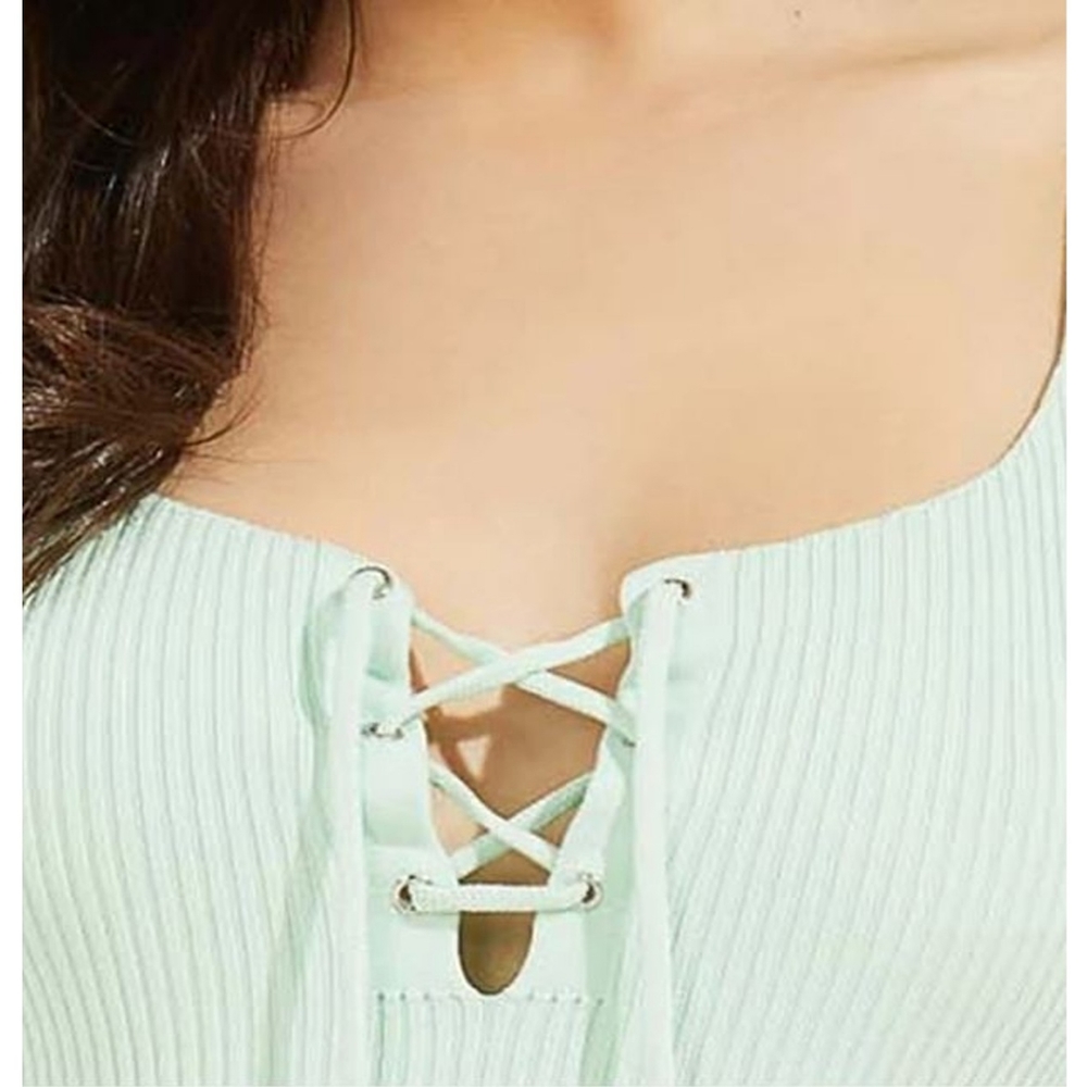 Guess Sleeveless Sweater - Picture 2 of 5